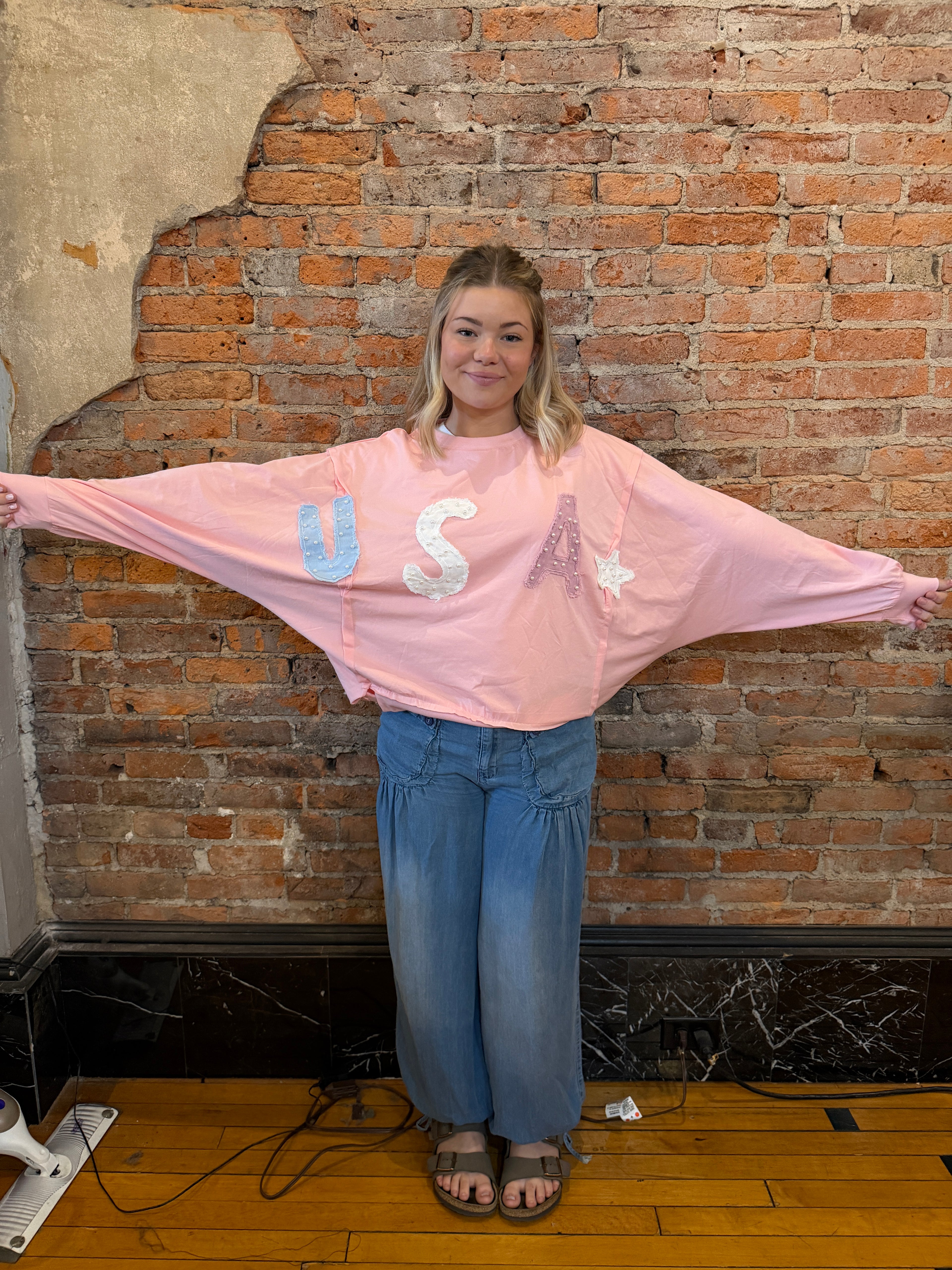 Our Billboard Pearl USA Oversized Sweatshirt